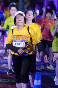 BIB: 4301
                            <button type="button" onclick="openModal(26233608)" class="btn btn-primary btn-sm float-right btn-popup" data-toggle="modal" data-target=".modal-high-quality">
                        <i class="fas fa-shopping-cart"></i> Add to Cart
                    </button>
                                            <button type="button" onclick="isThisMe(26233608, true)" class="btn btn-success btn-sm float-right btn-popup btn-isme hidden" data-toggle="tooltip" data-placement="bottom" title="นี่คือรูปของคุณใช่ไหม คลิกที่นี่เพื่อเอาเข้าอัลบั้ม">
                        <i class="fas fa-plus"></i> Add to album
                    </button>
                    <button type="button" onclick="isThisMe(26233608, false)" class="btn btn-warning btn-sm float-right btn-popup btn-isnotme hidden">
                        <i class="fas fa-ban"></i> Remove from album
                    </button>